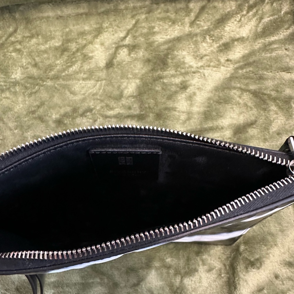 Givenchy Black Leather Pouch - Picture 7 of 7